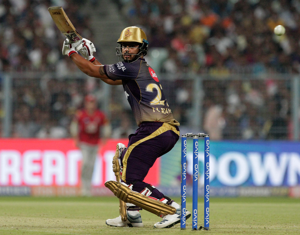 দুই নম্বরে নামতে পারেন নীতীশ রাণা। এর আগের ম্যাচগুলিতে তাঁর ব্যাটে ভর করে অনেকটাই এগিয়েছে নাইটরা।