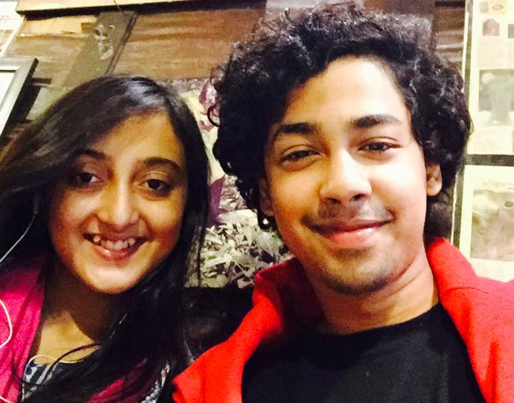 তা হলে সম্পর্কটা কি বন্ধুত্বের থেকে বেশি? ভরসার? বিশ্বাসের? প্রেমের?