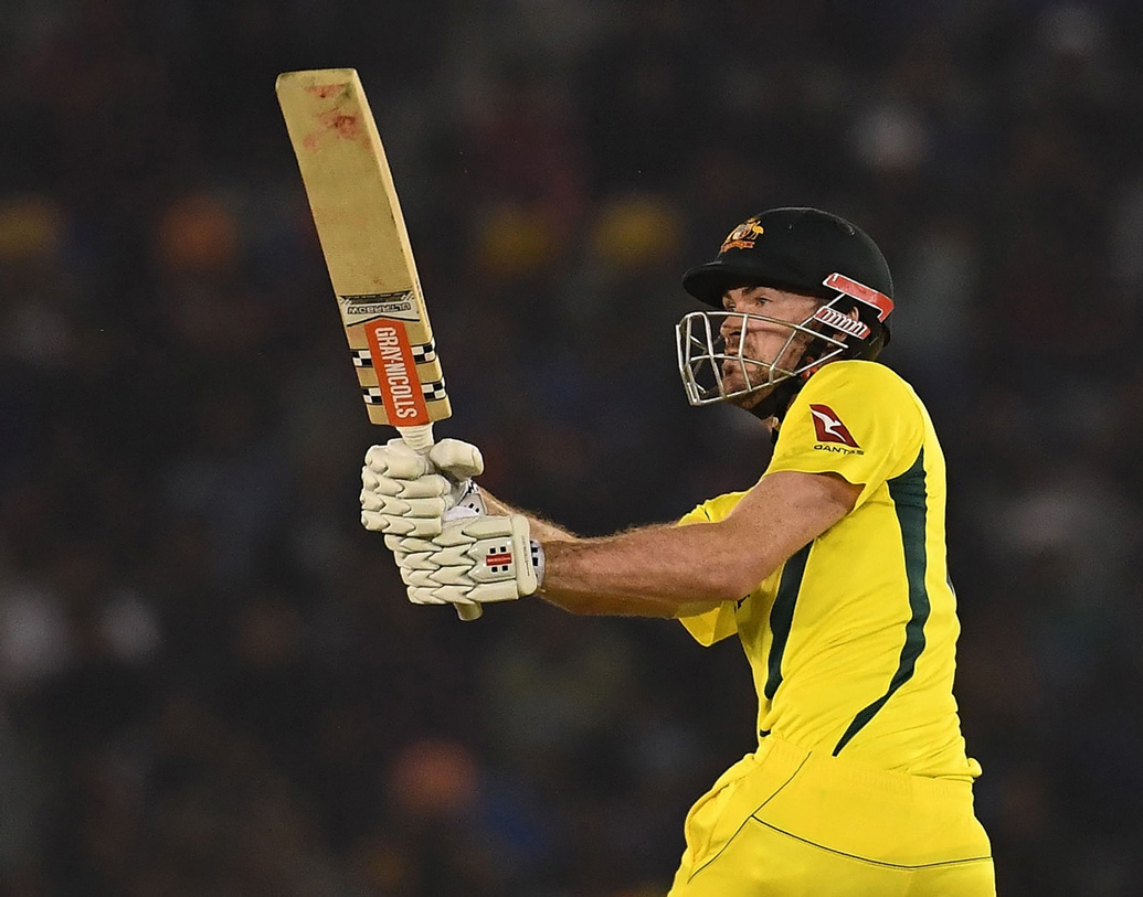 এ ছাড়াও অ্যাস্টন টার্নারের মতো ম্যাচ উইনারকে বসিয়ে রেখে বড় ভুল করেছে এ দিন রাজস্থান।