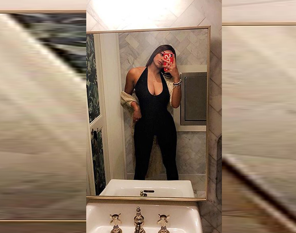 এই তরুণীকে নিজের ‘লেডি লাক’ বলেন জামাইকান ক্রিকেট তারকা। জেসিম লরা নামে এই তরুণী পেশায় এক জন মডেল ও ডিজাইনার।