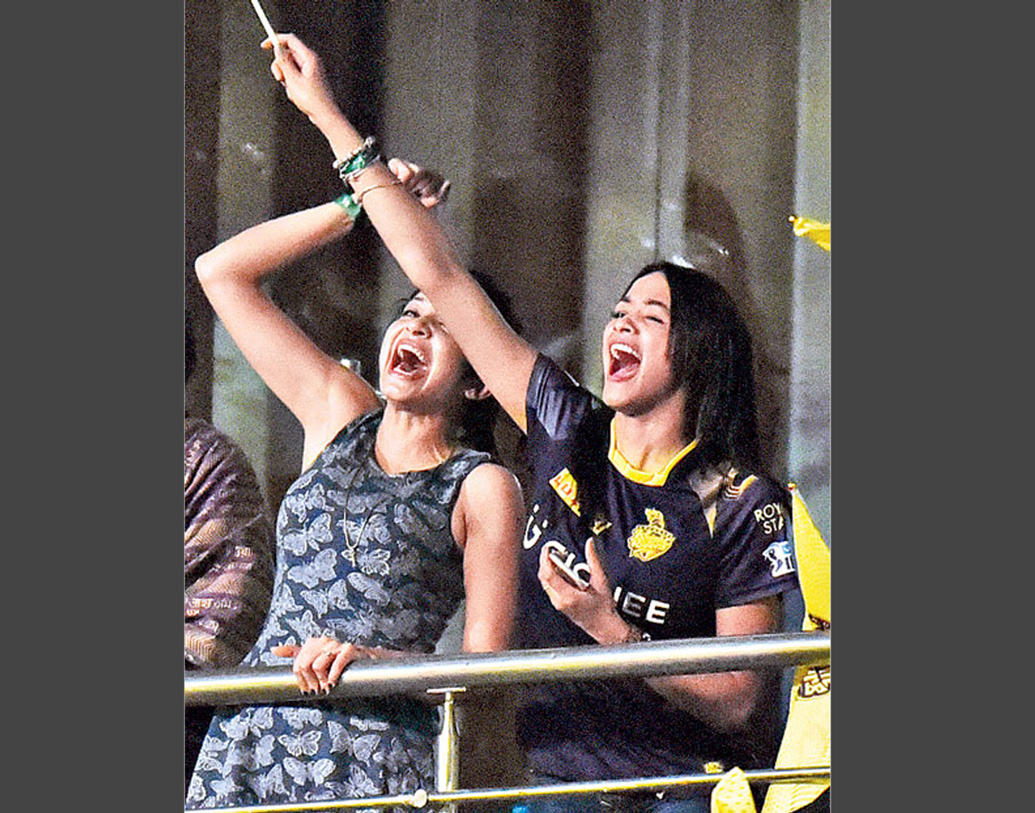 স্বামীর ম্যাচ থাকলে কলকাতার ইডেন গার্ডেন্সেও দেখা গিয়েছে তাঁকে।