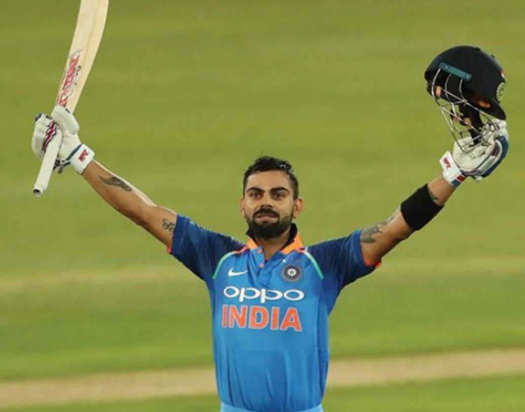 বিরাট কোহালি: একমাত্র ক্রিকেটার হিসেবে তিনটে আইসিসি পুরস্কার পেয়েছেন। প্রথম ভারতীয় ক্রিকেটার হিসেবে ৫২ বলে দ্রুততম সেঞ্চুরি করার রেকর্ড রয়েছে তাঁর। আন্তর্জাতিক এক দিনের ক্রিকেটে দ্রুততম ১০ হাজার রানের অধিকারী বিরাট। ওয়ানডেতে ৩৫টি সেঞ্চুরি রয়েছে তাঁর। তিনিই আফ্রিদির দলের একমাত্র ভারতীয়।