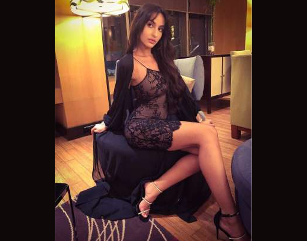 ‘টপ মডেল ইন্ডিয়া’ এবং ‘এমটিভি ডেটিং ইন দ্য ডার্ক’ দু’টি রিয়্যালিটি শো’য়ে সঞ্চালনাও করেছেন তিনি।