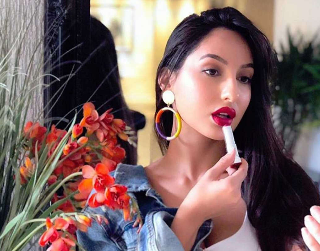 ইমরান হাসমি এবং গুরমিত চৌধরি অভিনীত এবং বিক্রম ভট্ট পরিচালিত ‘মিস্টার এক্স’ ছবিতেও অভিনয় করেছিলেন নোরা।