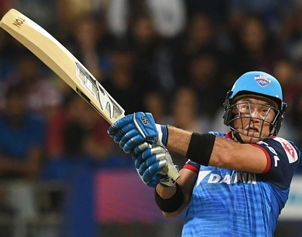 সেই অর্থে দলকে ভরসা দিতে পারেননি দলকে ভরসা দিতে ব্যর্থ কলিন ইনগ্রাম। কিন্তু মারকুটে ব্যাটিংয়ে দক্ষতা রয়েছে, তাই মিডল অর্ডারে পাঁচে রাখা হতে পারে তাঁকে।