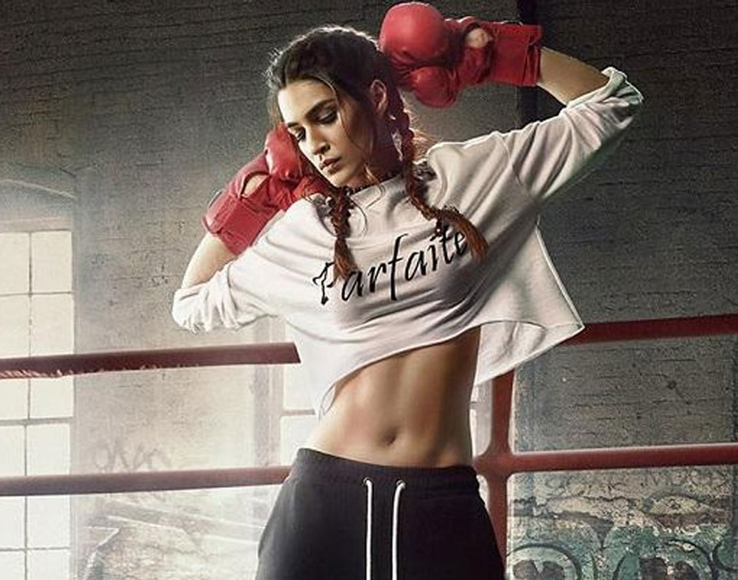 বিতর্ককে ভয় পান না, ভয় নেই ঘনিষ্ঠ দৃশ্যে অভিনয় নিয়েও। অনুরাগীরা ‘পারফেক্ট ফিগার’-এর নায়িকা বলে ডাকলেও মিষ্টি খেতেও বেশ পছন্দ করেন তিনি।