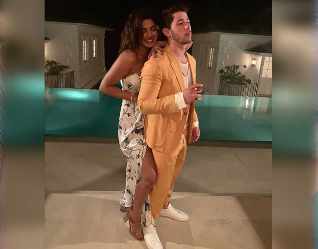 দীপিকা-সহ একাধিক সেলেবের ক্ষোভ, বিয়ে করলেই একই প্রশ্ন কেন করা হবে একাধিকবার? পরিবার পরিকল্পনা তো সকলেরই ব্যক্তিগত সিদ্ধান্ত!