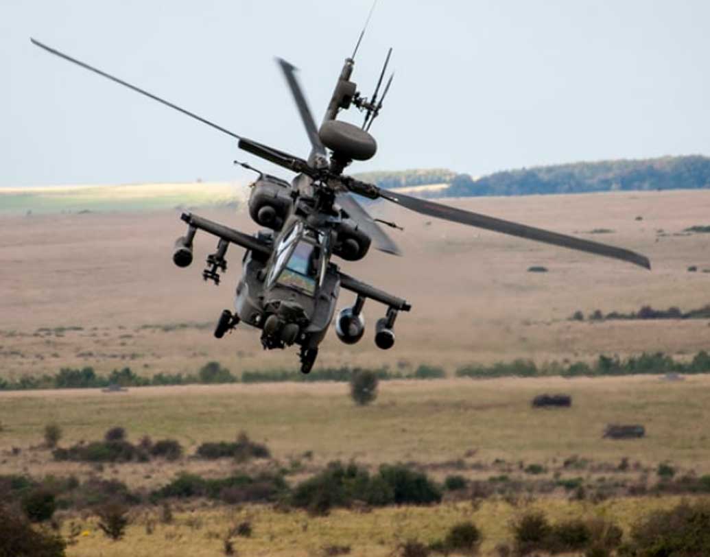 ১৬ এজিএম-১১এআর হেলফায়ার-২ অ্যান্টি ট্যাঙ্ক গাইডেড মিসাইল বহনক্ষম এই হেলিকপ্টার। এ ছাড়া দুটো এআইএম-৯ সাইডউইন্ডার, চারটে এআইএম-৯২ স্টিংগার, মিস্ট্রাল ক্ষেপণাস্ত্রও বহন করতে পারে এটি।