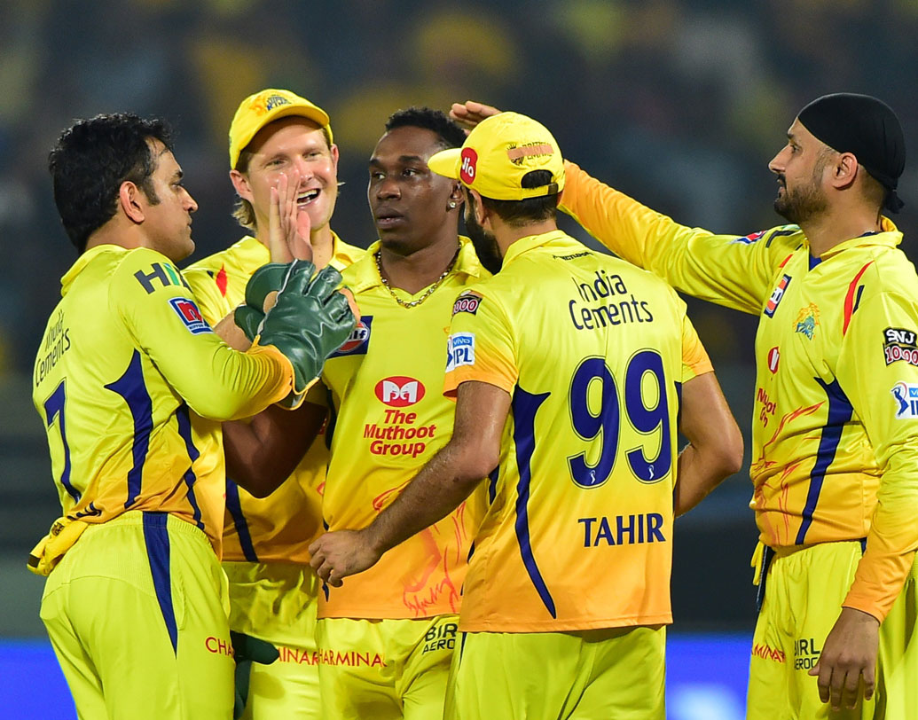 আর অভিজ্ঞতার ঘাটতিতেই মাত্র ১৪৭ রানেই গুটিয়ে গিয়েছিল দিল্লি। ব্যর্থতার কারণ ব্যাখ্যা করতে বসে বিশেষজ্ঞরা বার বার চারটি কারণকেই দায়ী করছেন।