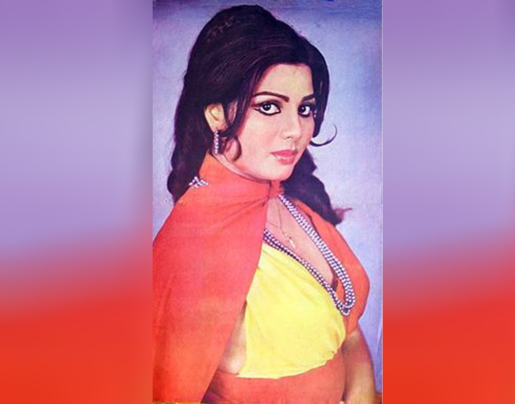 পণ্ডিত যশরাজের ভাইজি বলিউডের সুপারহিট ছবির গায়িকা-নায়িকা। এই নায়িকার দুই ভাই সুরকার যতীন-ললিত।