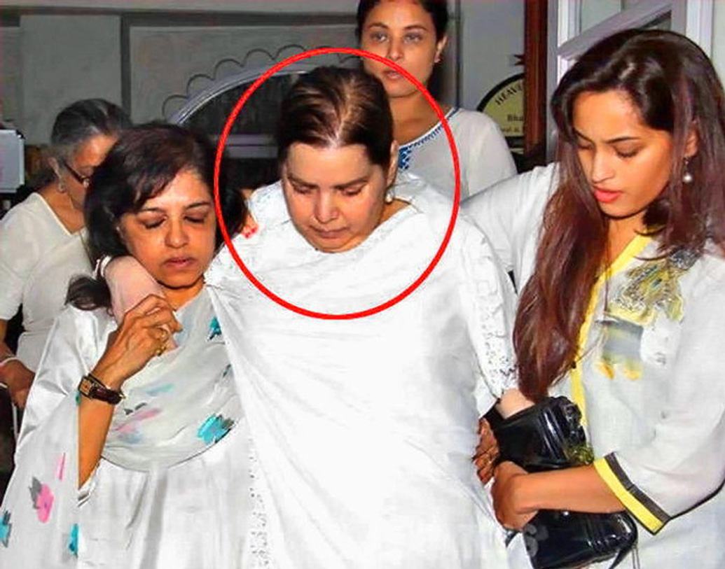 বর্তমানে সুলক্ষ্মণা একা চলাফেরা করতে পারেন না। প্রায় অথর্ব। এখন বোনের সঙ্গেই থাকেন তিনি। তাঁকে দেখাশোনা করার জন্য বিশেষ লোকও রয়েছে।