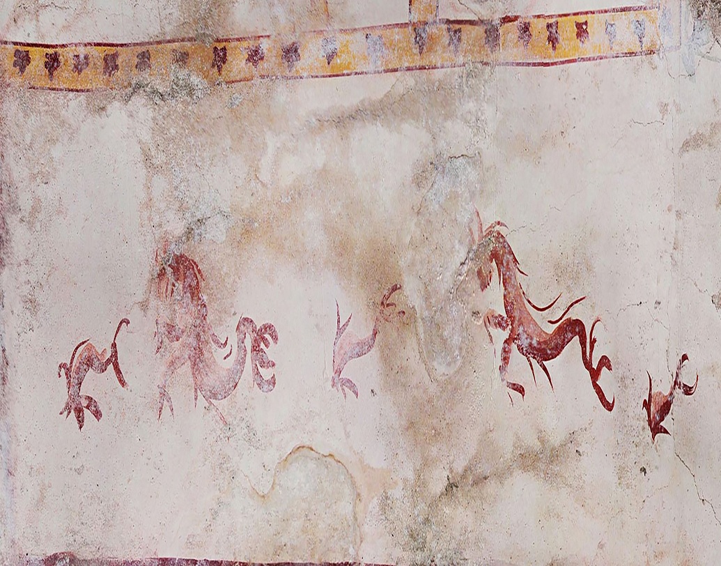 ৬৪ খ্রিস্টাব্দে ভয়াবহ অগ্নিকাণ্ডের সাক্ষী থেকেছিল রোম সাম্রাজ্য। ১৮ থেকে ২৩ জুলাই পর্যন্ত টানা ছ’দিন ধরে জ্বলতে থাকা সেই আগুনে পুড়ে ছারখার হয়ে গিয়েছিল সবকিছু। তার মধ্যেও নাকি  নিরোকে অস্বাভাবিকরকম নির্বিকার থাকতে দেখা গিয়েছিল।