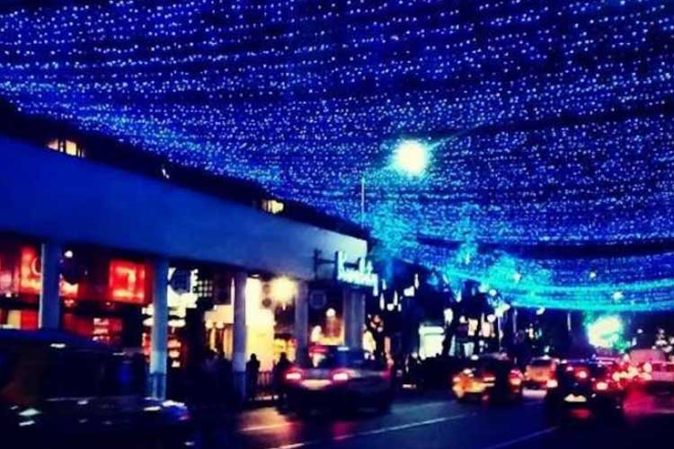 Allegation of snatching Park Street