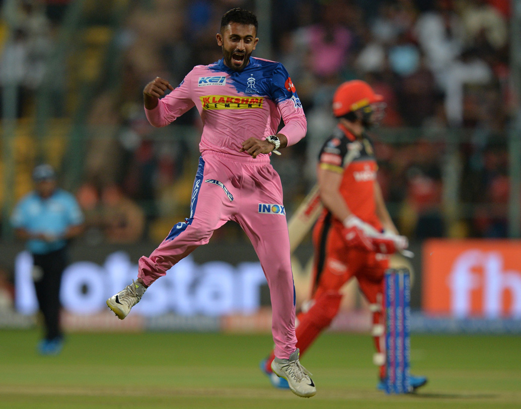 শ্রেয়স গোপাল রাজস্থান রয়্যালসের এক জন ভরসাযোগ্য ক্রিকেটার। ১৪ ম্যাচে ২০টি উইকেট পেয়েছেন। গড় ১৭.৩৫। ইকনমি রেট ৭.২২। লোয়ার অর্ডারে ক্যামিওগুলিও ছিল চমৎকার।