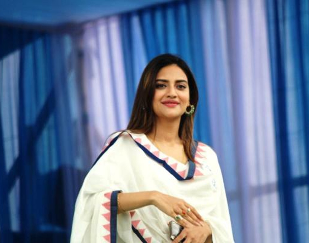 নুসরতের নিজস্ব দু’টি গাড়ি রয়েছে। এই দু’টি গাড়ির মোট দাম ৩৫ লক্ষ ৫০ হাজার টাকা।