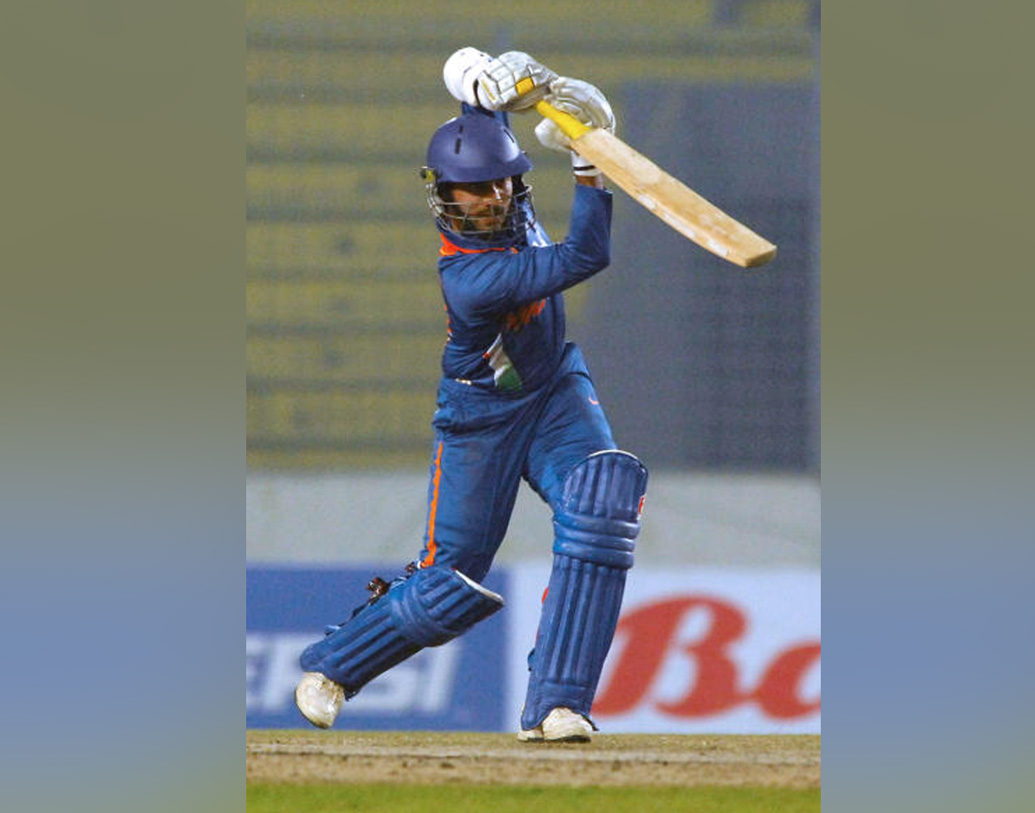 দীনেশ কার্তিক ছিলেন কেকেআরের অধিনায়ক। সেখানে ব্যর্থতা তো রয়েইছে, এ ছাড়া নাইট অধিনায়ক ১৪ ম্যাচে মাত্র ২৫৩ রান করেছেন, স্ট্রাইক রেটও বেশ খারাপ। রাজস্থান রয়্যালসের বিরুদ্ধে ৯৭ রান ছাড়া বাকি ম্যাচে দল তাঁকে পাশে পায়নি সেই অর্থে। বিশ্বকাপ দলের এই সদস্য ১০-এ ৫ পেতে পারেন খুব বেশি হলে।