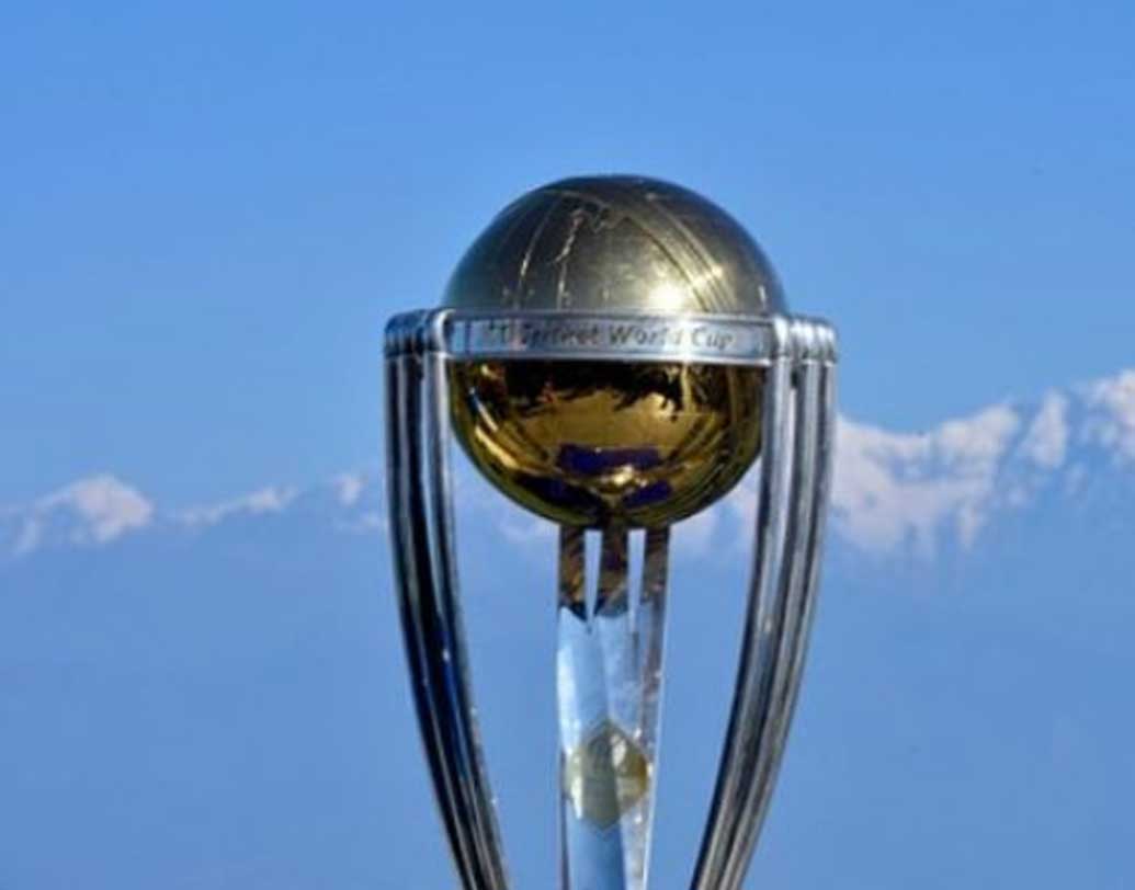 এ ছাড়া সেমিফাইনালে পরাজিত দল ঘরে নিয়ে যাবে ৮ লক্ষ মার্কিন ডলার এবং লিগ পর্যায়ে জয়ী দলের হাতে তুলে দেওয়া হবে ৪০ হাজার মার্কিন ডলার। বাকি দলগুলো প্রত্যেকেরই হাতে তুলে দেওয়া হবে ১ লক্ষ মার্কিন ডলারের চেক।