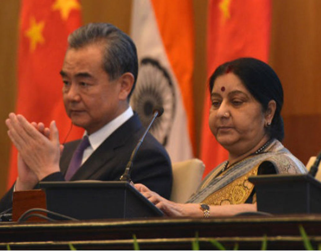 কেউ কেউ বলছেন, চিন-পাকিস্তান অর্থনৈতিক করিডর প্রকল্পে যাতে নিজেদের আপত্তি তুলে নেয় ভারত, সেই প্রস্তাব দেওয়া হয়েছে বেজিং-এর তরফে। সে ক্ষেত্রেও কূটনৈতিক সাফল্য ভারতেরই। কারণ, নিজেদের প্রকল্পের সাফল্যের জন্য ভারতের উপর নির্ভর করছে চিন, এই ঘটনার নজিরও খুব বেশি নেই।