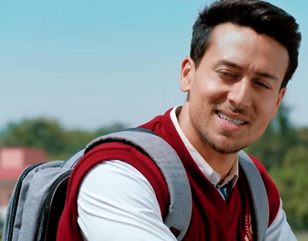 বি টাউনে প্রবেশের সময় তিনি কিন্তু ট্রোলডও হয়েছেন। টাইগার শ্রফের কেন এই নাম?