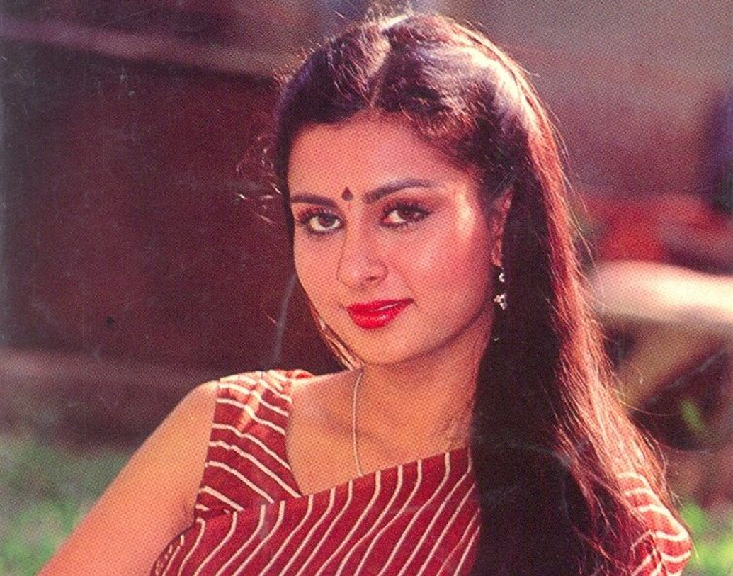 ১৯৯৭ সালে বিচ্ছেদ হয়ে যায় পুনমের। এর পর থেকে দুই সন্তান নিয়ে চণ্ডিগড়ে এক আত্মীয়ার সঙ্গে থাকতেন তিনি।