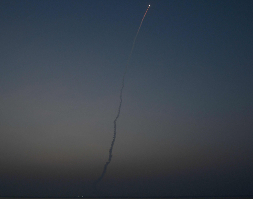 আরব সাগর, বঙ্গোপসাগর, ভারত মহাসাগরের উপরও নজরদারি চালাবে এটি। রিস্যাট সিরিজের চারটি নজরদারি উপগ্রহ মহাকাশে পাঠিয়েছে ইসরো। তাদের মধ্যে রয়েছে রিস্যাট-১ ও রিস্যাট-২। রিস্যাটের পুরনো সিরিজের উপগ্রহের পাঠানো ছবি ও তথ্যের ভিত্তিতেই ২০১৬ সালে হয়েছিল উরির সার্জিক্যাল স্ট্রাইক।