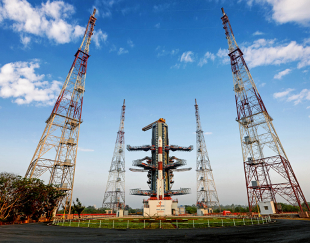 মহাকাশবিজ্ঞানীরা জানিয়েছেন, রেডারে ধরা পড়া ছবি দেখে প্রাকৃতিক বিপর্যয়ের মোকাবিলা করার জন্য আগাম পদক্ষেপ নেওয়া যাবে।