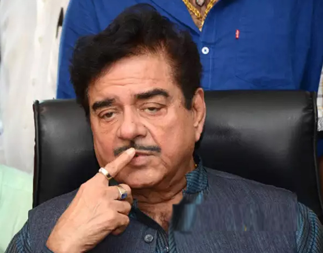 কংগ্রেসের হয়ে শত্রুঘ্ন সিন‌্হা প্রতিদ্বন্দ্বিতা করেছিলেন বিহারের পটনা সাহিব থেকে। ২,৮৪৬৫৭ ভোটে বিজেপির রবিশঙ্কর প্রসাদ হারিয়ে দিলেন তাঁকে।