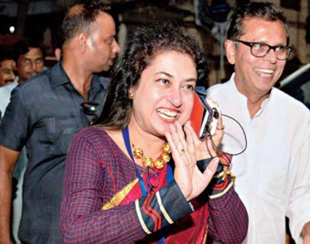 তৃণমূল কংগ্রেসের হয়ে প্রতিদ্বন্দ্বিতা করেছেন তিনি এ বছরেও। নিকটতম প্রতিদ্বন্দ্বী বিজেপি নেতা দুধকুমার মণ্ডলকে পরাজিত করলেন ৮৮,৯২৪ ভোটে।  