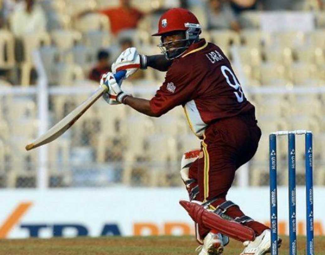 ব্রায়ান লারা: বিশ্বের অন্যতম সেরা ব্যাটসম্যান। চারটি বিশ্বকাপ খেলেছেন দলের হয়ে। কিন্তু কোনও বিশ্বকাপই জেতেনি লারার দেশ ওয়েস্ট ইন্ডিজ। ২০০৩-এ দক্ষিণ আফ্রিকার বিরুদ্ধে তাঁর ১১৬ রান অনবদ্য।