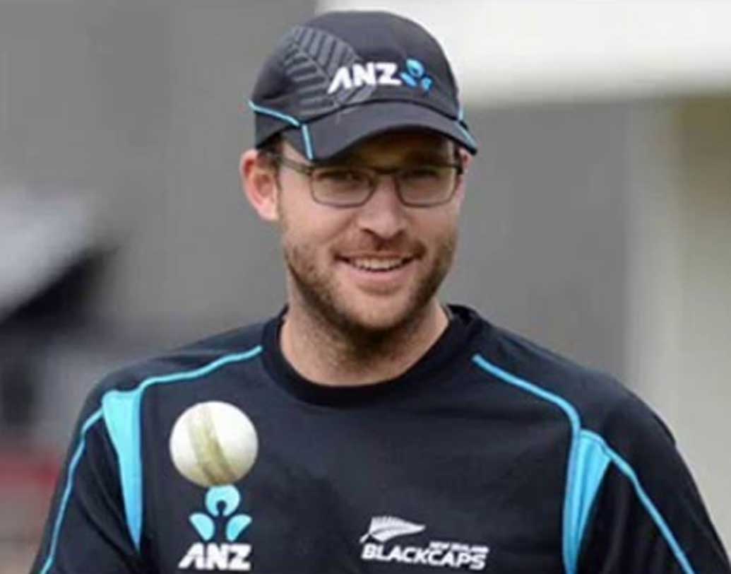 ড্যানিয়েল ভেত্তোরি: ২০০৭-এর বিশ্বকাপে নিউজিল্যান্ডের নেতৃত্ব দেন বিশ্বের অন্যতম সেরা এই অলরাউন্ডার। স্টাম্প টু স্টাম্প বলই ছিল তাঁর বোলিংয়ের প্রধান শক্তি। ২০১৫-র বিশ্বকাপ দলে ছিলেন ভেত্তোরি। সে বছর ফাইনালে পৌঁছেও হেরে যায় নিউজিল্যান্ড।