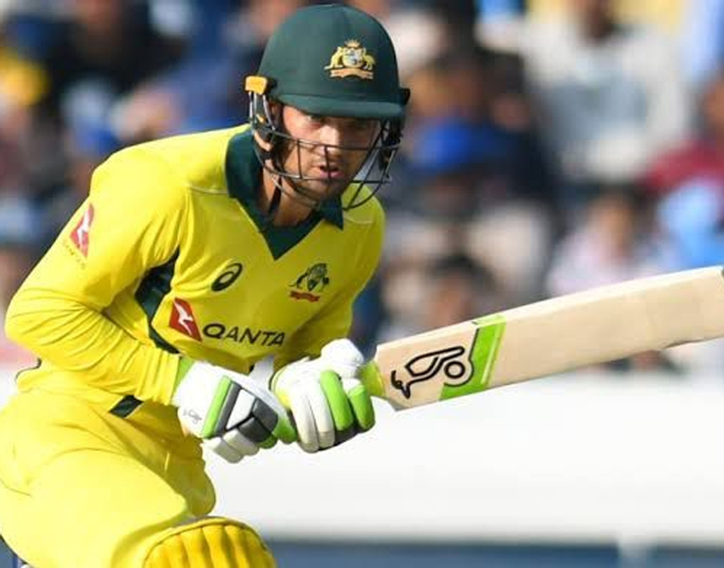 অস্ট্রেলিয়ার একমাত্র উইকেটকিপার-ব্যাটসম্যান অ্যালেক্স ক্যারি। ২৭ বছরের তরুণের গড় ৩০, মোট রান ৪২৯। অভিজ্ঞতার দিক থেকে সবচেয়ে পিছিয়ে কিন্তু তিনিই।