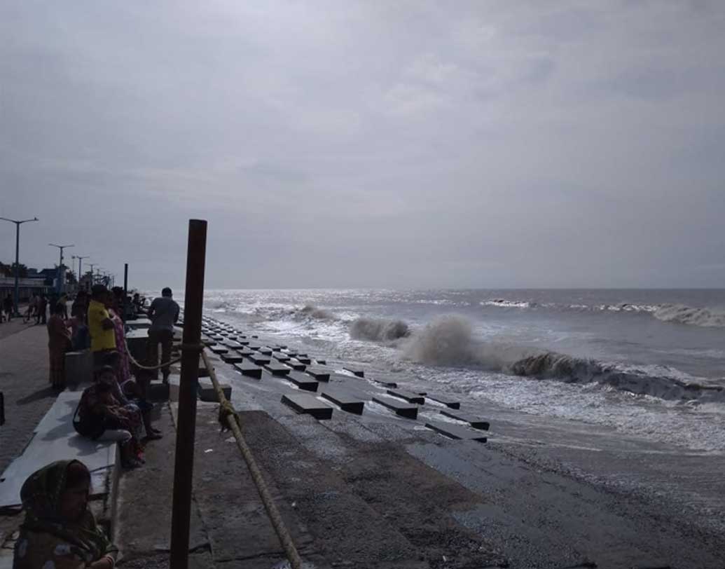 দিঘা ছাড়াও গঙ্গাসাগর এলাকায় ফণীর প্রভাবে বেশ কিছু দোকানপাট ক্ষতির মুখে পড়ে। মন্দারমণি, শঙ্করপুর, বকখালি, সাগরদ্বীপ এলাকাতেও ক্ষয়ক্ষতি হয়েছে।