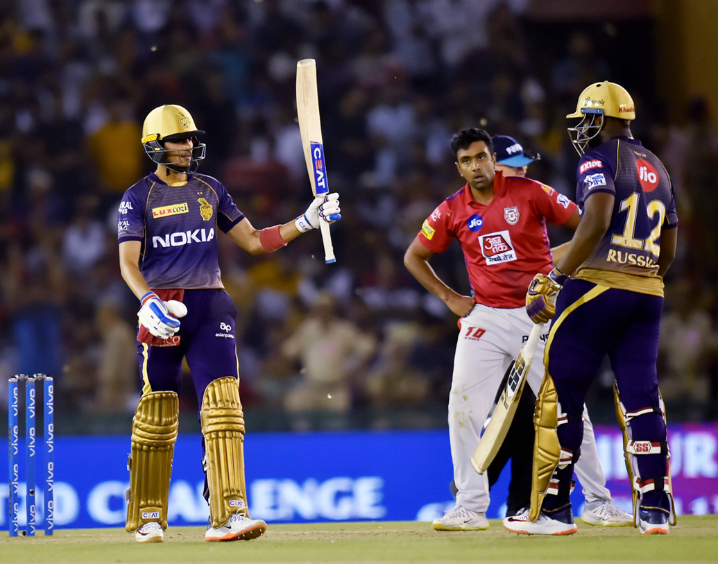 রাসেল ও শুভমনের জুটি বেশ পোক্তই ছিল এ দিনের ম্যাচে।গিলের সঙ্গে ২৮ বলে ৫০ রানের পার্টনারশিপ হয়ে গিয়েছিল রাসেলের।