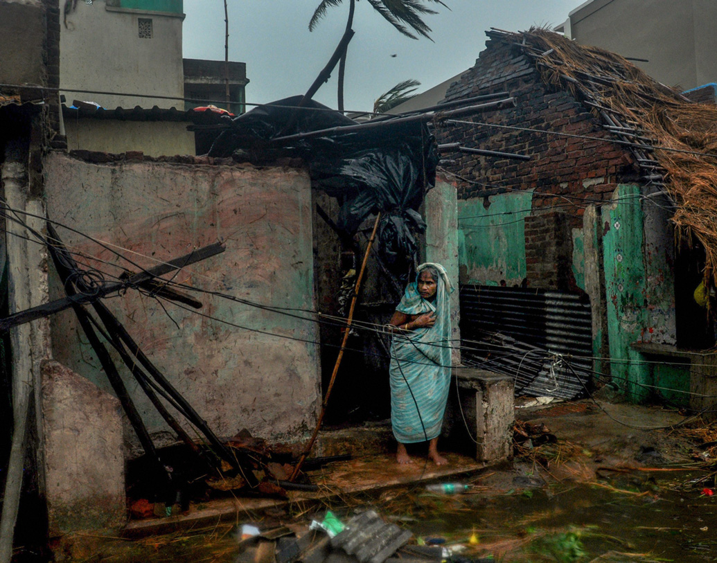 জগৎসিংহপুর, গঞ্জাম, কেন্দ্রাপাড়ায় ঘূর্ণিঝড়ের প্রভাব ছিল মারাত্মক। গ্রামীণ এলাকায় প্রভাব পড়েছে অনেকটাই বেশি।