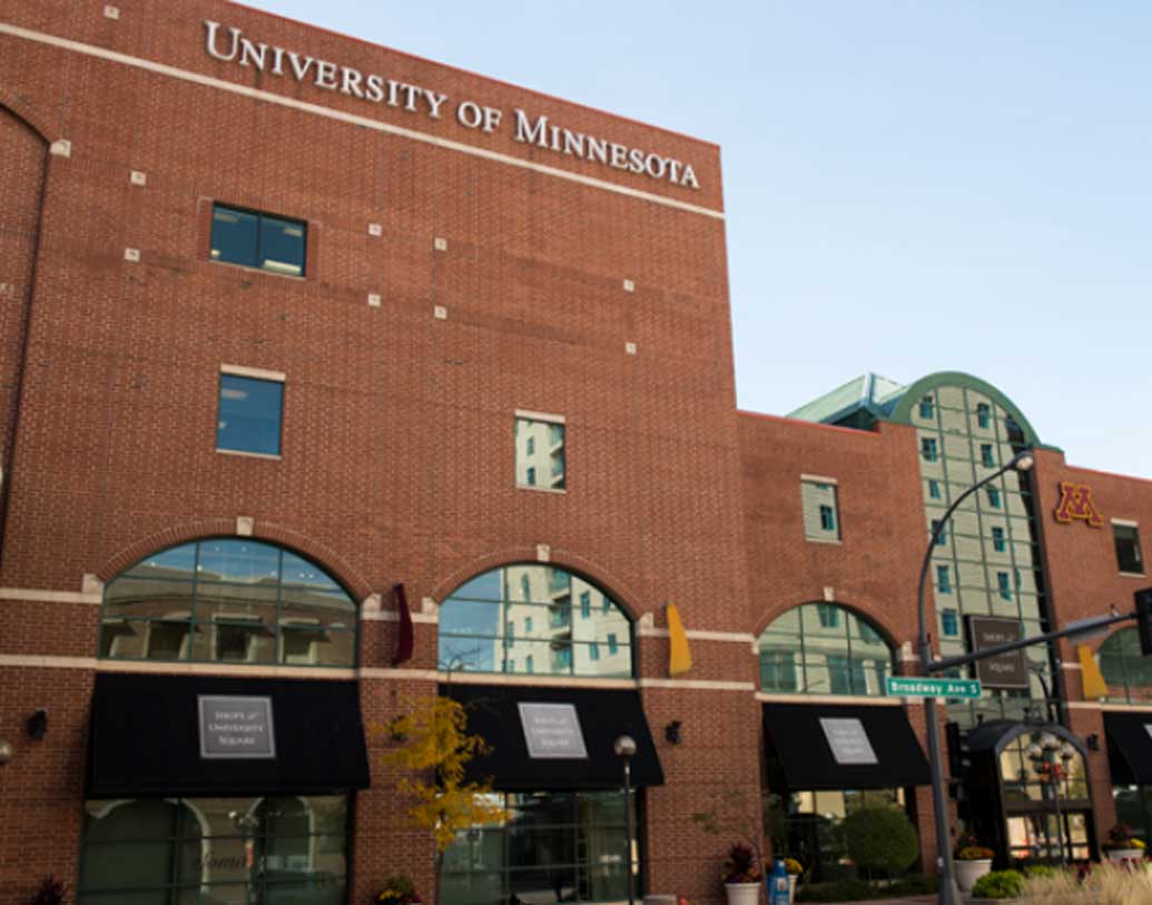 মিনেসোটা বিশ্ববিদ্যালয়ের একদল ইকোলজিস্ট আসলে গোল্ডেন ওয়ার্বলার পাখির মাইগ্রেশন প্যাটার্ন নিয়ে গবেষণা করছিলেন। তখনই এই পাখিগুলোর এই গুণের কথা সামনে আসে।