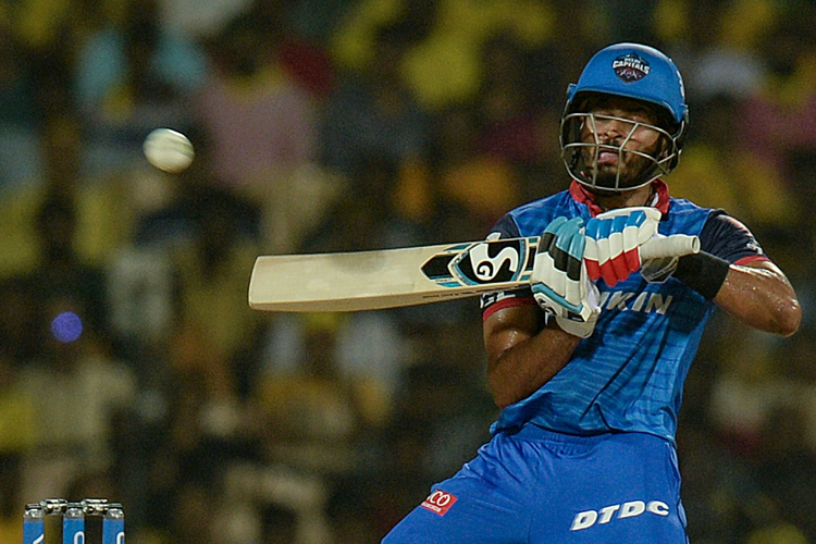 শ্রেয়সের উল্টো কথা শোনা যাচ্ছে জাতীয় ক্রিকেট অ্যাকাডেমির স্পোর্টস সায়েন্স ও মেডিসিন বিভাগের প্রধান নিতিন পটেলের কথায়।