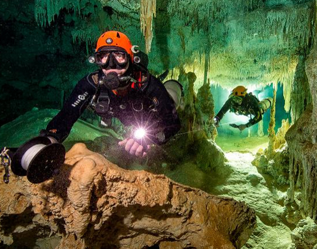 মায়া সভ্যতায় মনে করা হত, বিশ্ব তিনটি ভাগে বিভক্ত— স্বর্গ, পৃথিবী এবং পাতাল। এই তিনের মধ্যে তাঁদের কাছে সবচেয়ে গুরুত্বপূর্ণ ছিল পাতাল। তাঁদের বিশ্বাস ছিল, পাতালেই প্রাণের সৃষ্টি হয়। বিশ্বের এই ভাগের সঙ্গে যদি মানব সম্প্রদায়ের ভারসাম্য নড়ে যায়, তা হলে অসুখ, খরা, খাদ্যাভাব দেখা দেবে সমাজে।