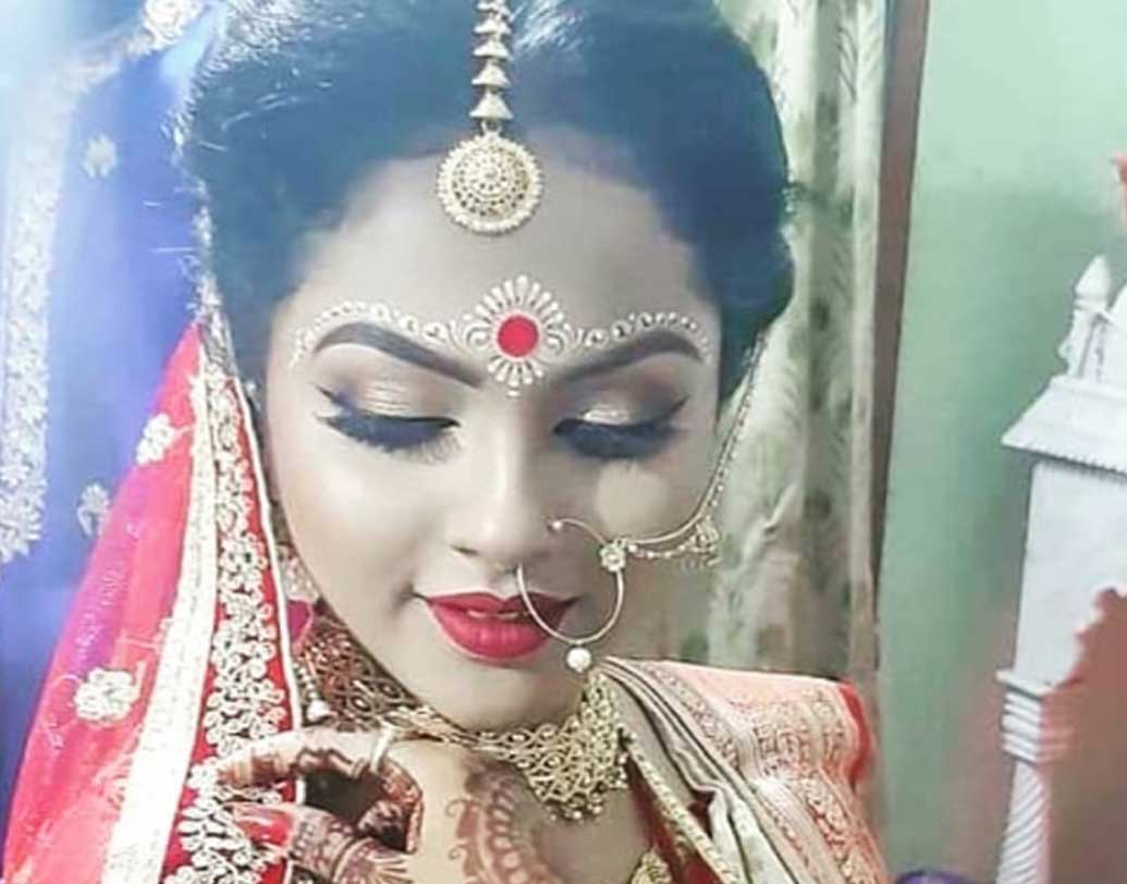 ২০১৮-র শেষে ‘অর্ধাঙ্গিনী’তে অভিনয় করতে গিয়ে জিতু-নবনীতার আলাপ। শুটিং চলাকালীন নয়। বরং শেষ হওয়ার পরই তাঁদের আলাপ গাঢ় হয়।