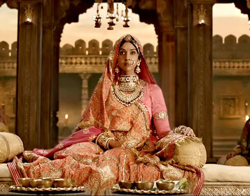 সঞ্জয় লীলা ভন্সালীর ‘পদ্মাবত’-এ শাহিদ কপূরের সঙ্গে কাজ করেছিলেন তিনিও।