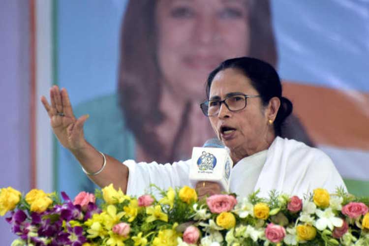Lok Sabha Election 2019: Mamata refers quit india movement in her speech