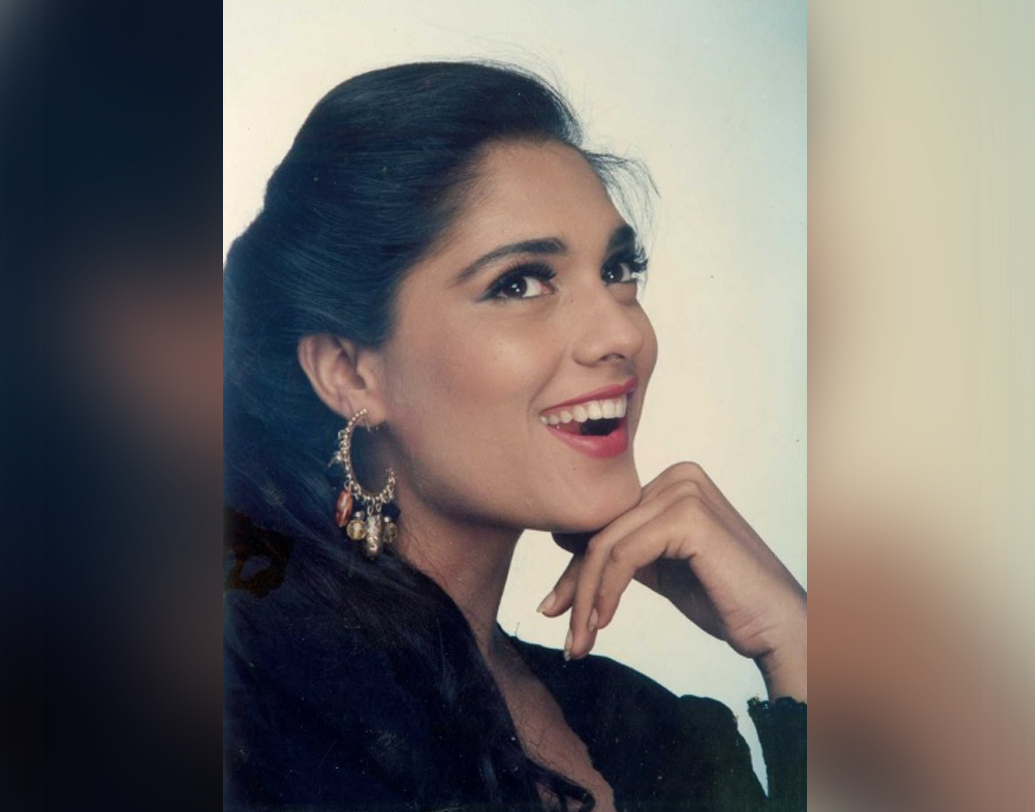 ‘১৯৯২’-এ ‘গজব তামাশা’, ১৯৯৩-এ ‘কিং আঙ্কল’, ১৯৯৫-এ ‘জন্মকুণ্ডলী’, ১৯৯৬-এ ‘রিটার্ন অব জুয়েল থিফ’— একের পর এক ছবিতে অভিনয় করেন অনু।