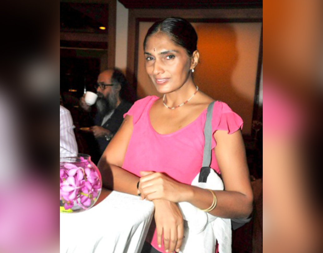 যত দূর জানা যায়, এই মুহূর্তে বেঙ্গালুরুতে একাই থাকেন অনু। যোগাভ্যাস করেন নিয়মিত। শিশুদের যোগা শেখান কোনও পারিশ্রমিক ছাড়াই। এক সাক্ষাত্কারে বলেছিলেন অনু, ‘‘আমি যোগচর্চার ওপর ভরসা রেখেছিলাম। তার জেরেই আমি আজ সুস্থ।’’