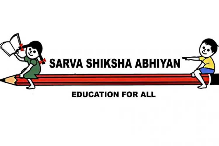 200 students studying in a class in a school