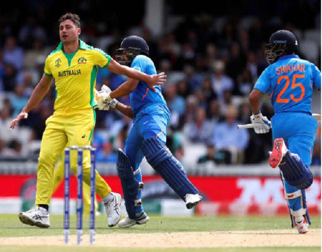 দুই ওপেনারের ফর্মে ফেরা দ্বিতীয় কারণ হিসেবে দেখছেন বিশেষজ্ঞেরা। রোহিত দক্ষিণ আফ্রিকার বিরুদ্ধে শতরান করে ফর্মে ছিলেনই। তবে আর এক ওপেনার শিখর ধওয়নের ব্যাটে খরা ছিল। এ দিন তাঁর সম্পূর্ণ অন্য রূপ দেখল ক্রিকেট বিশ্ব।