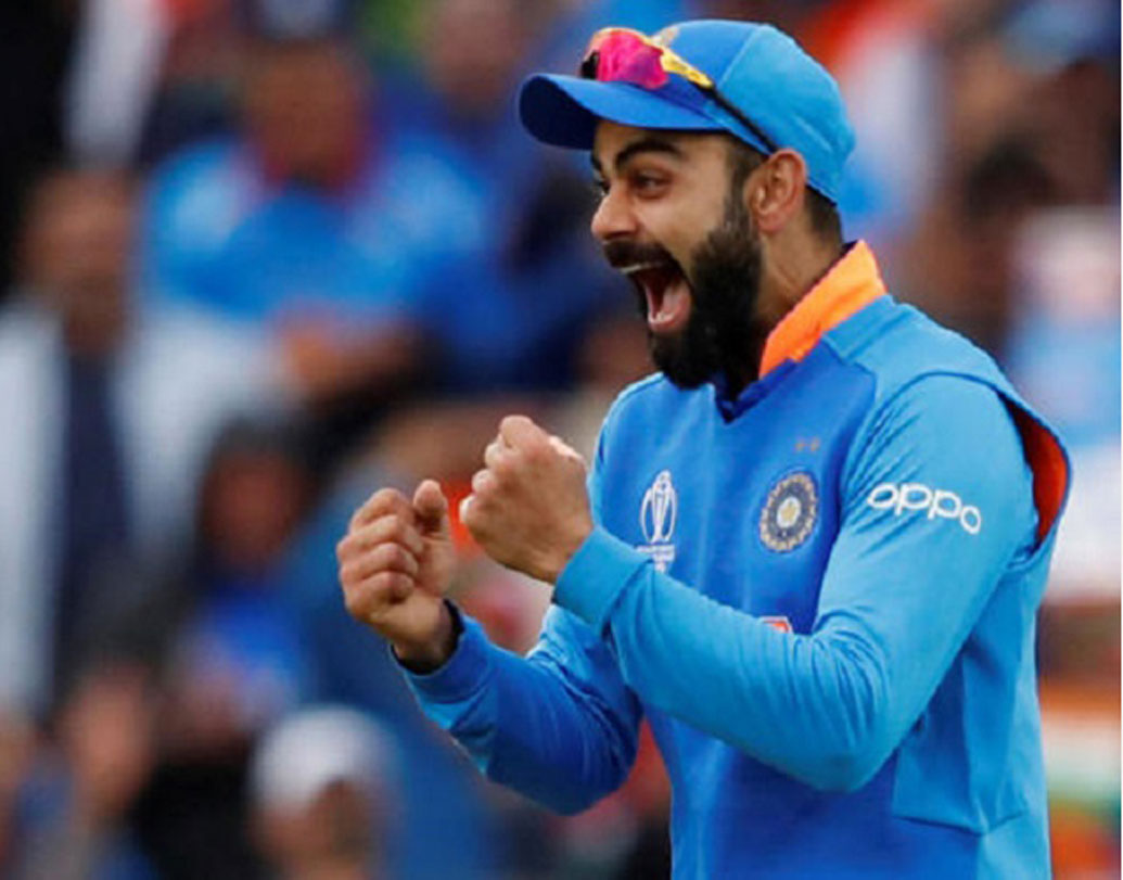 সব শেষে বিরাট কোহালির দুর্দান্ত অধিনায়কত্ব। প্রথমে চার নম্বরে রাহুলের বদলে হার্দিককে নামানো, পরে বোলিংয়ে বিধ্বংসী ম্যাক্সওয়েলের সামনে চহালের হাতে বল দেওয়া, সব দিক থেকেই তার বুদ্ধিমত্তার পরিচয় মেলে।