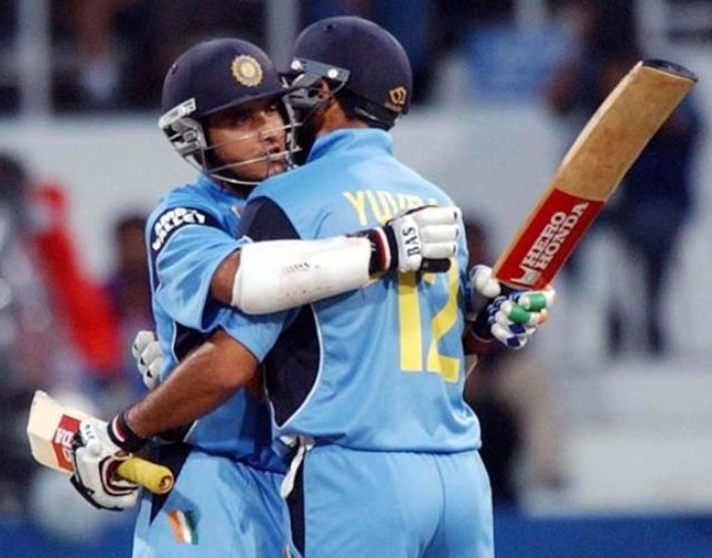 ২০০৪-এ ত্রিদেশীয় এক দিনের সিরিজে অস্ট্রেলিয়ার বিরুদ্ধে সিডনিতে ১৩৯ রান করে অস্ট্রেলিয়ান বোলারদের কোমর ভেঙে দেন যুবরাজ। এটাও তাঁর জীবনের সেরা ইনিংসগুলির মধ্যে একটি।