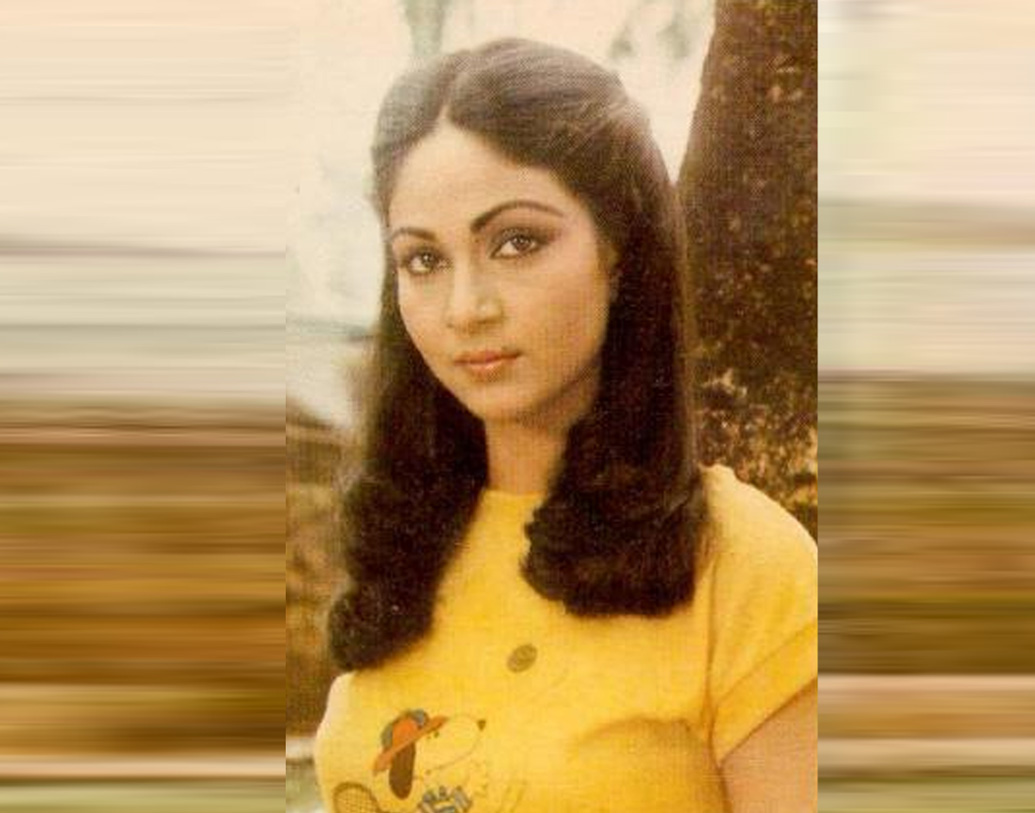 ১০ বছর বয়সে মডেলিং দিয়ে কেরিয়ার শুরু করেন তিনি।