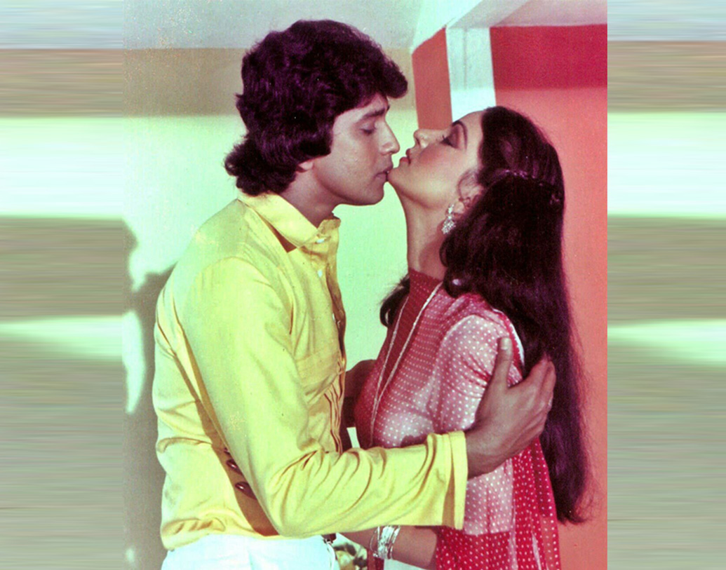 দিদি অনিতা হয়েছিলেন ‘মিস ইয়ং ইন্ডিয়া’। আর তিনি নিজে, রতি অগ্নিহোত্রী, আশির দশকের অন্যতম সেরা নায়িকা। সেই সময়ই তিনি নাকি ছবিতে কাজের জন্য তিন থেকে পাঁচ লক্ষ টাকা পারিশ্রমিক নিতেন।