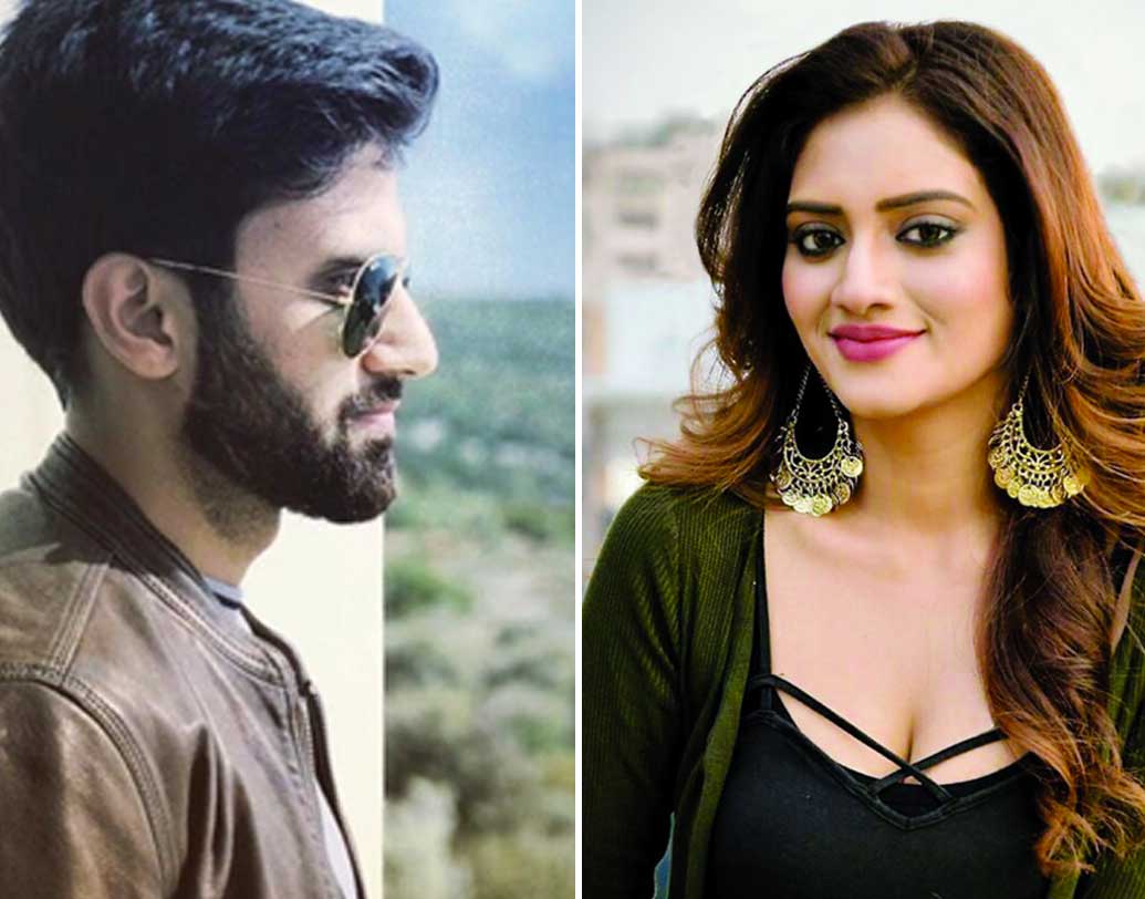 নায়িকার মেহেন্দির থিম বোহেমিয়ান। সেখানেও মানানসই ডিজ়াইনার পোশাক পরার কথা নুসরতের।