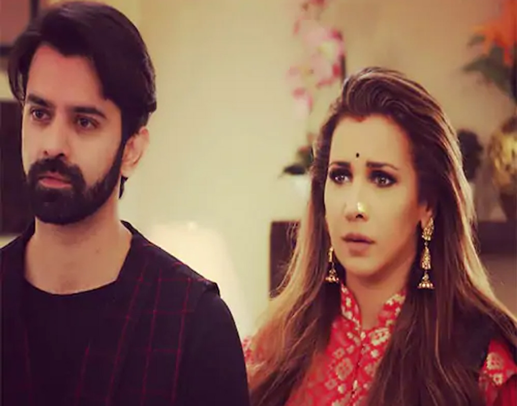 ‘ইস পেয়ার কো ক্যায়া নাম দু’ শোয়ে টেলিভিশনেও জনপ্রিয়তা পান তিনি। কিন্তু এই ঋতুকে দেখে আর চেনাই যায় না।